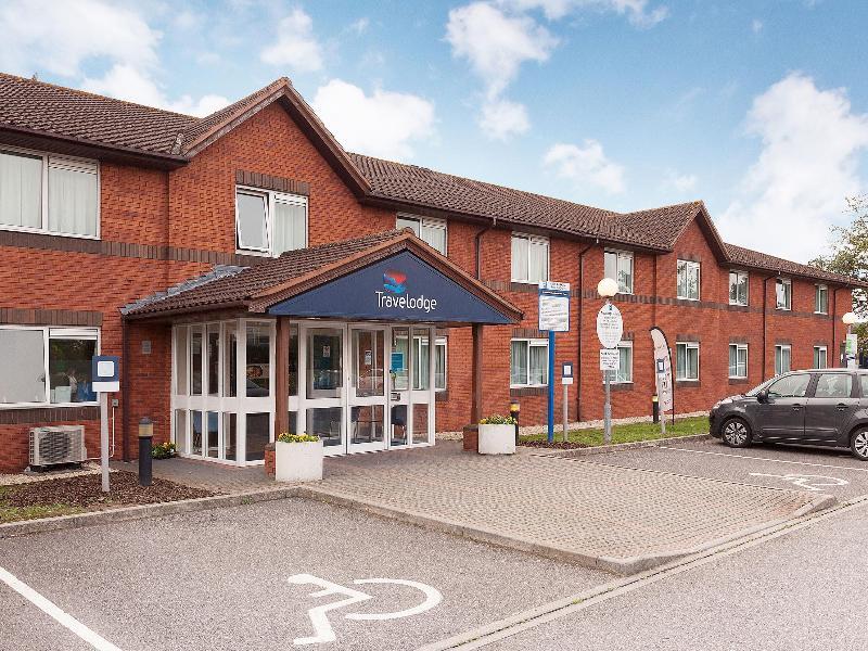 Travelodge Cardiff M4 Exterior photo